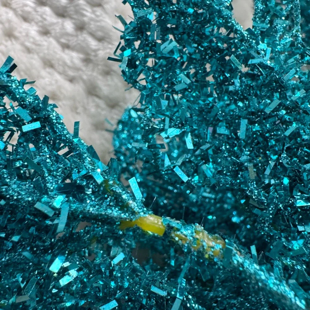 Set 5?Designer Sparkling Glitter Teal Leaf Pick